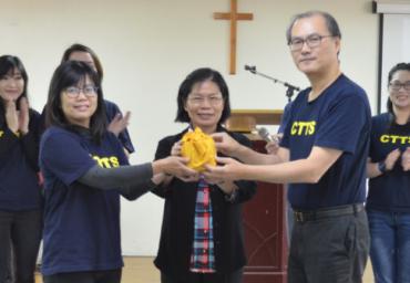 學生會同工交接