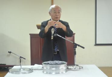 期終禮拜領聖餐