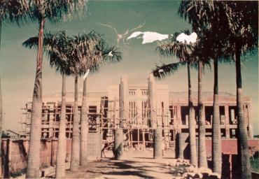 歷史中台與資料