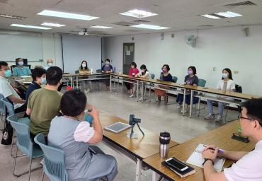 畢業生座談會